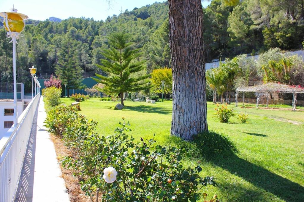 Villa Montgrau Llano de Gorra Buitenkant foto