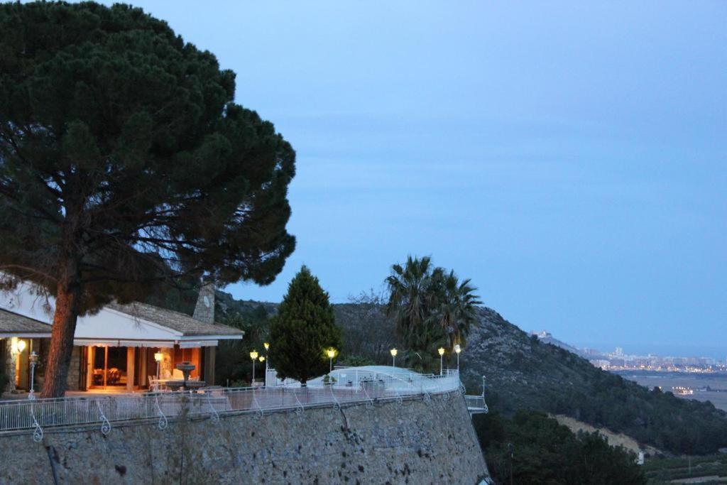 Villa Montgrau Llano de Gorra Buitenkant foto