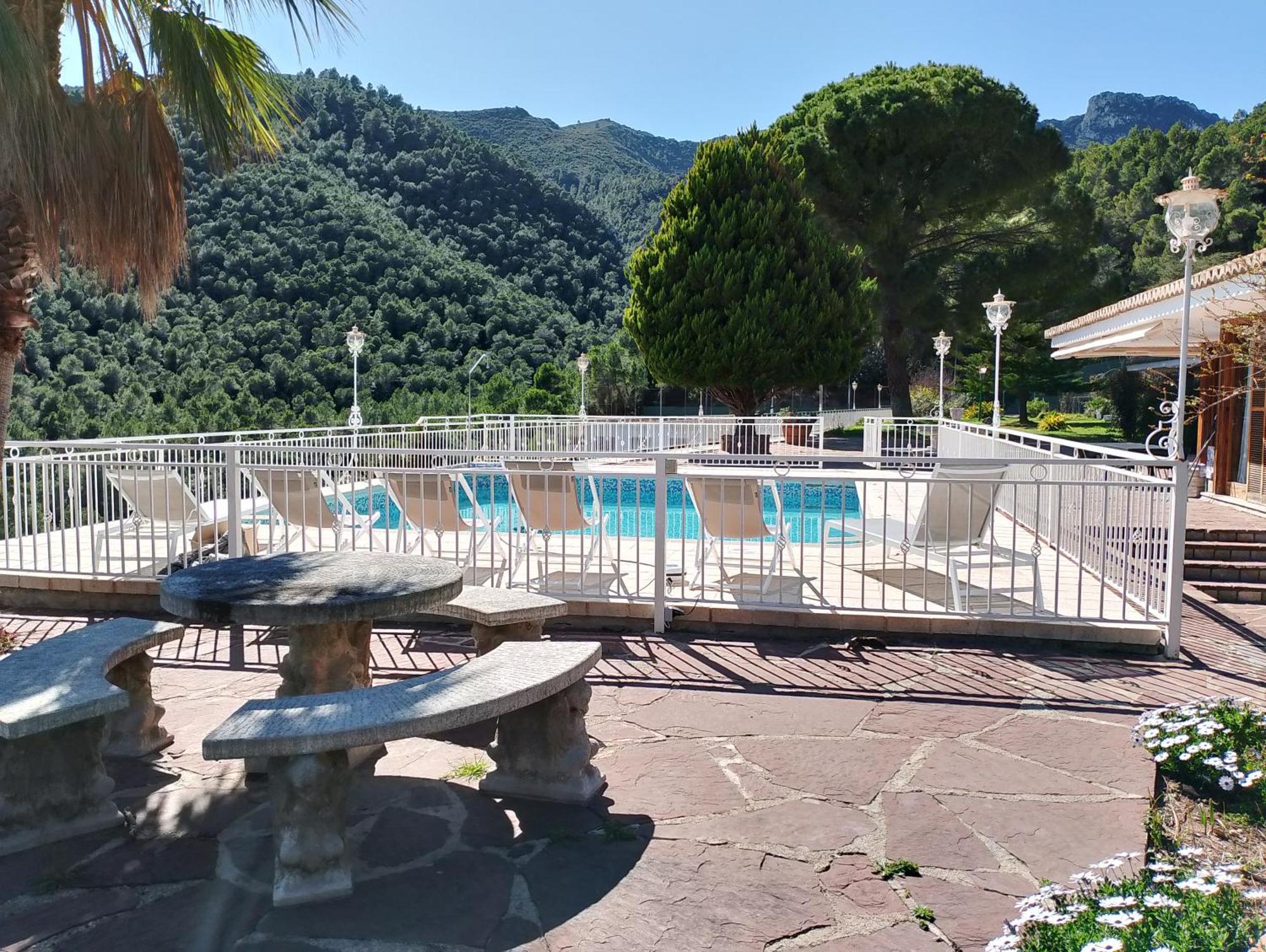 Villa Montgrau Llano de Gorra Buitenkant foto